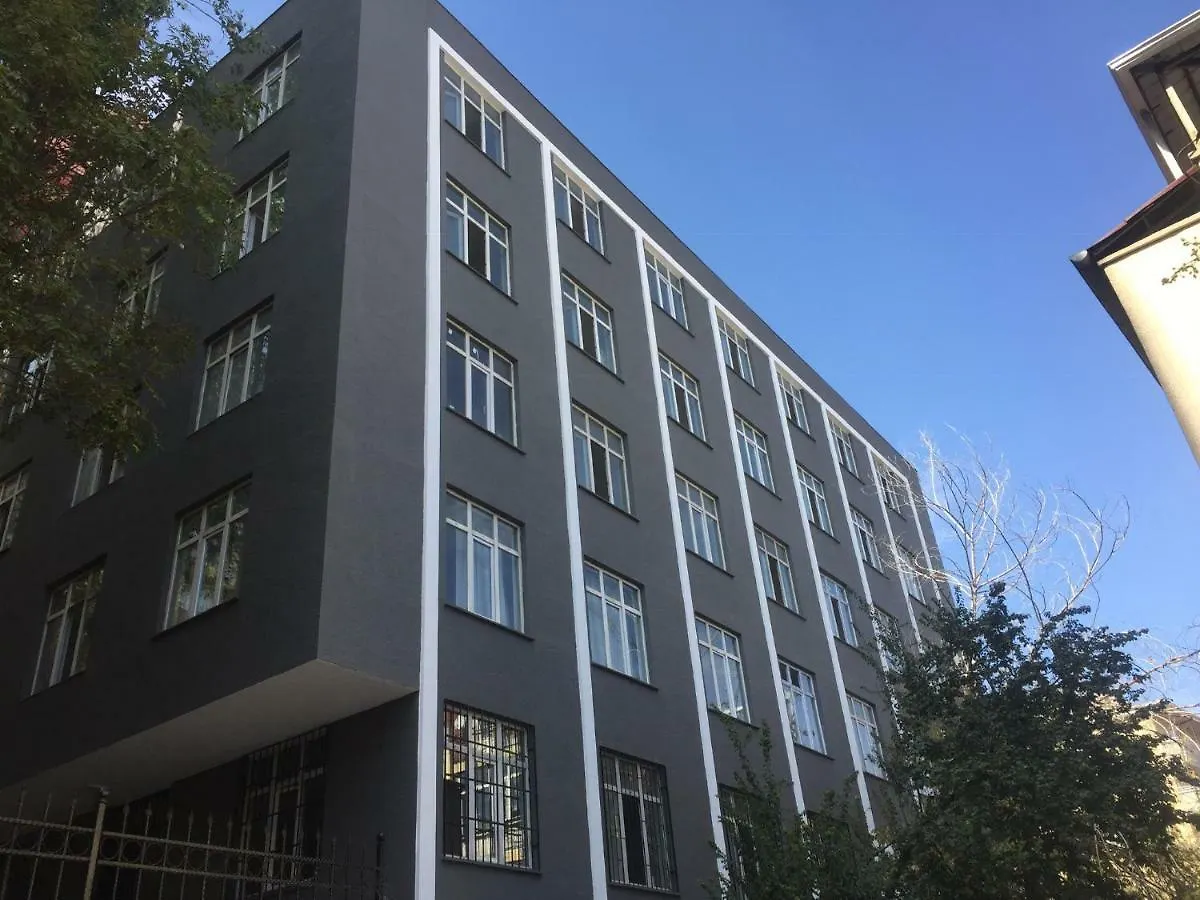 Kayhan Ankara 2*,